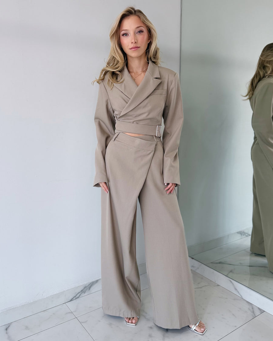 Nude Cropped Top + Short Two Piece Set