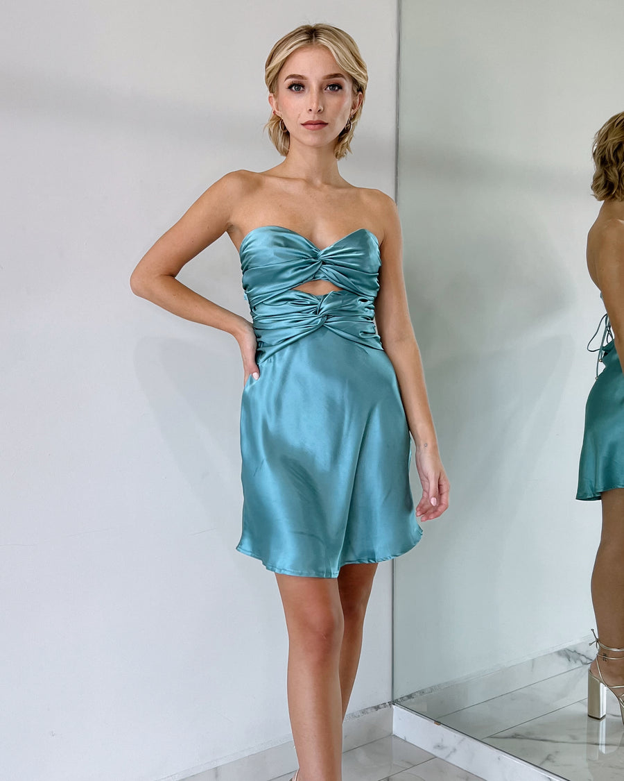 Baby Blue Strapless Bun Short Dress