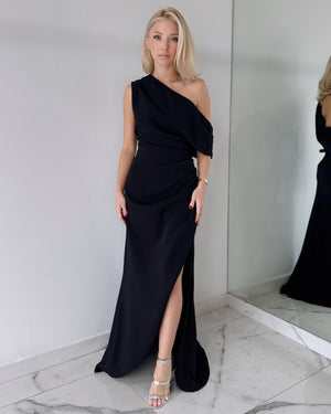 Black One Shoulder Gown Dress